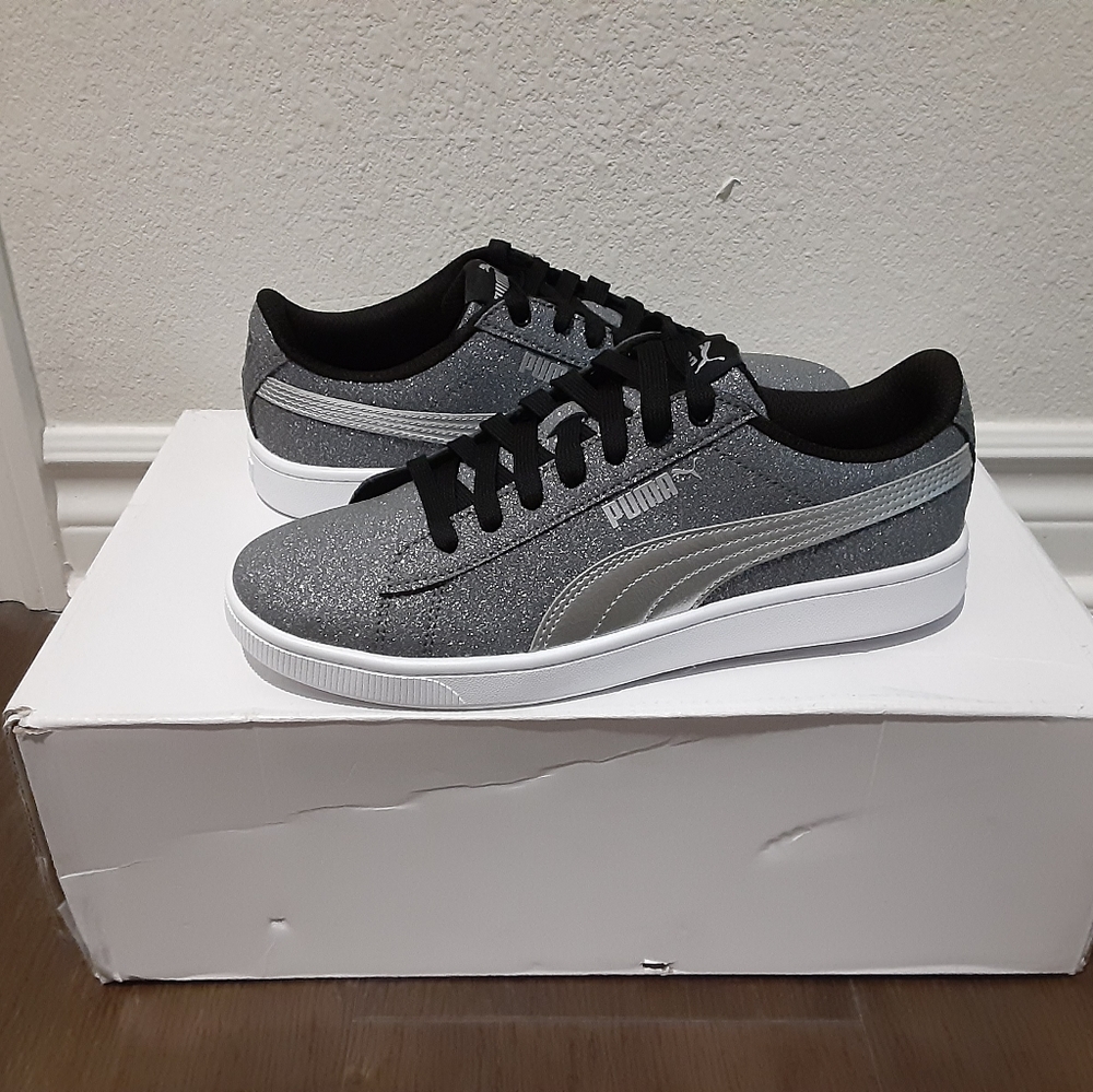 Puma - Picture 5 of 5